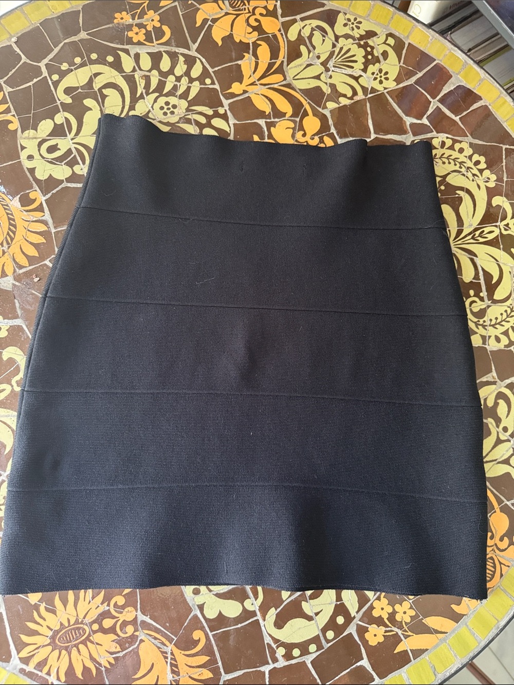 FOREIGN EXCHANGE Classic Black Bandage Pencil Mini Skirt SZ: S